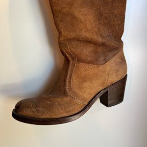 FRYE - Jane Boot 14L - Brown Oiled Suede - 7.5
